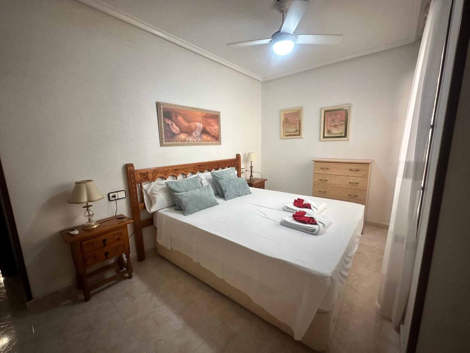 Homely Apartments Habaneras Torrevieja Ngoại thất bức ảnh