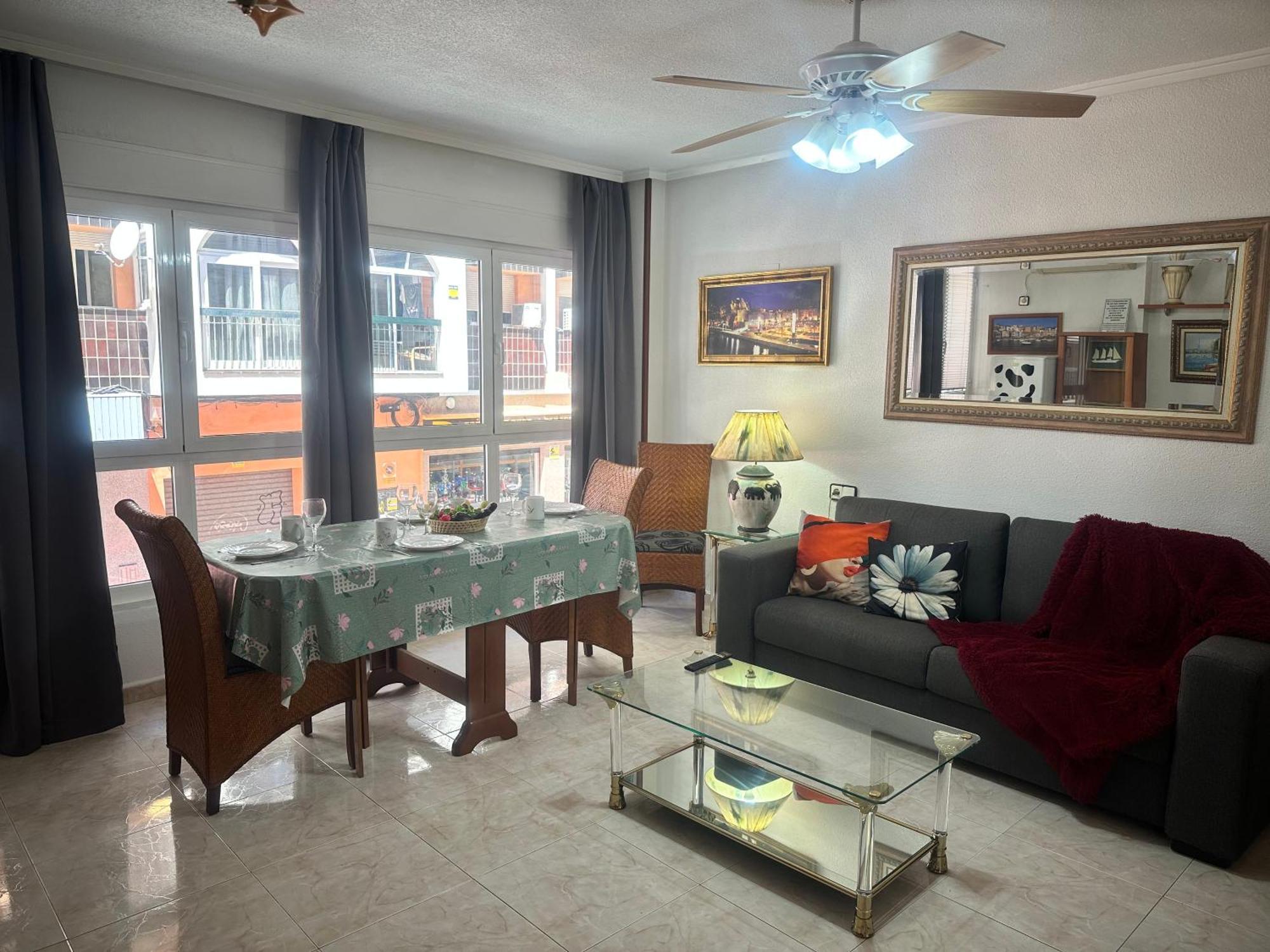 Homely Apartments Habaneras Torrevieja Ngoại thất bức ảnh
