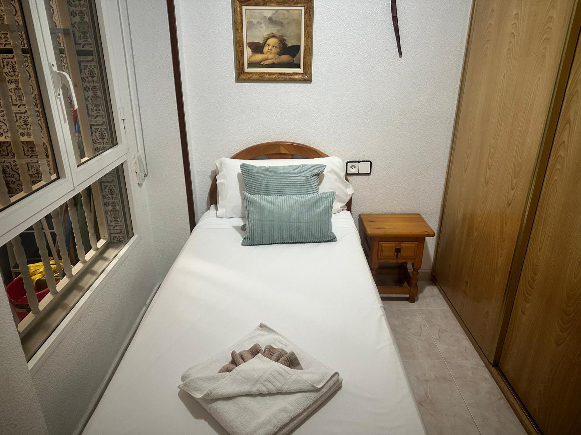 Homely Apartments Habaneras Torrevieja Ngoại thất bức ảnh
